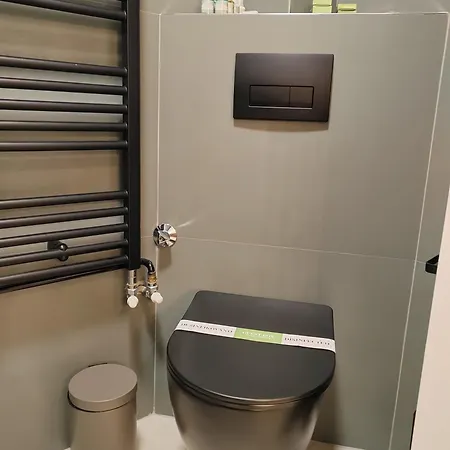 Woodescape - Moderan Stan U Centru Novog Sada Apartamento *