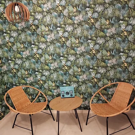 Woodescape - Moderan Stan U Centru Novog Sada Apartamento